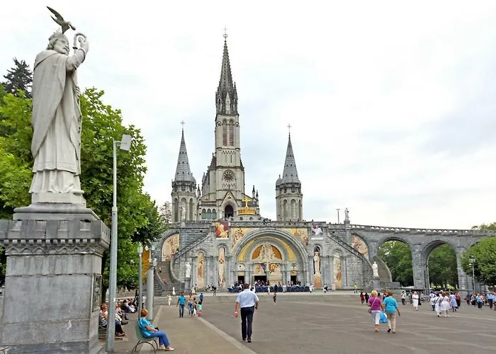 Apartman Le Petit Nid Lourdes